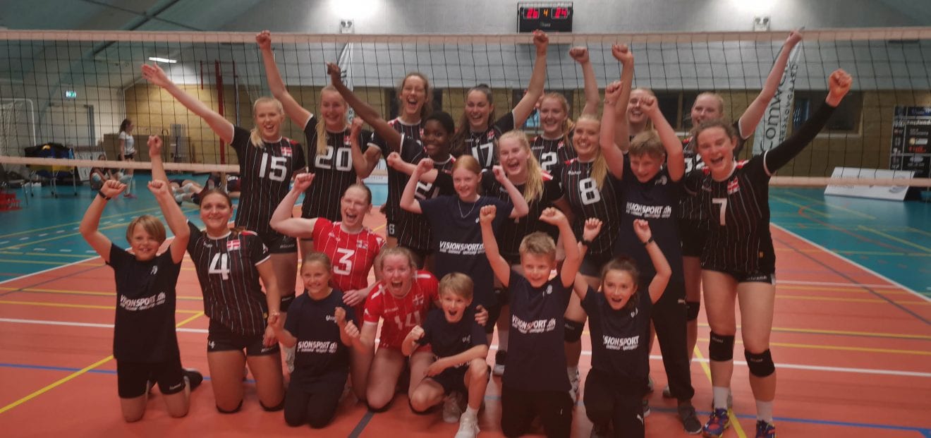 Danske volleykvinder sejrer i Korsør